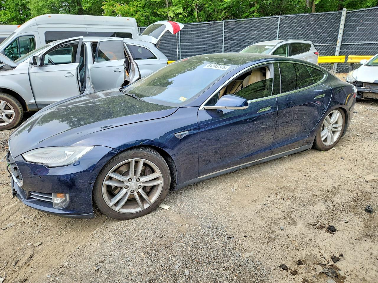 2015 Tesla Model S VIN 5YJSA1H22FFP74892 — COPART salvage auction photo