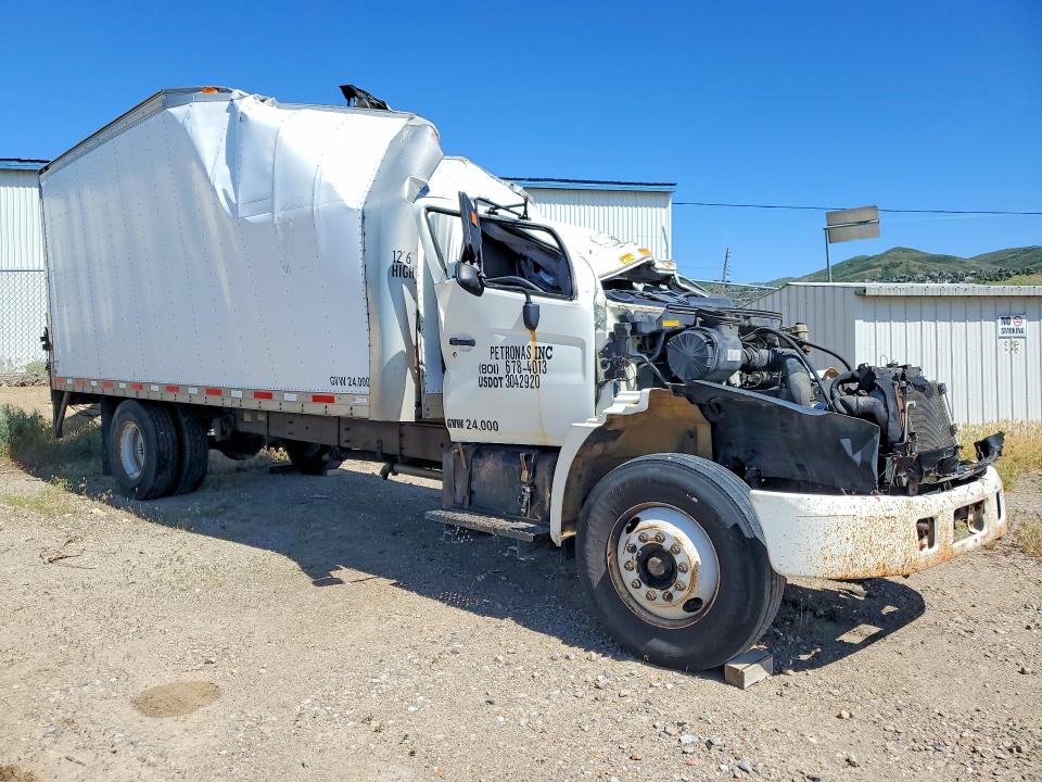 2005 Hino 268 VIN JHBNE8JT051S11528 COPART salvage auction — ROLLOVER, UT - SALVAGE CERTIFICATE, sold $500 on 2026-07-20 (photo 4)
