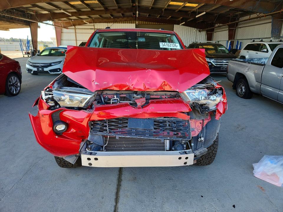 2021 Toyota 4runner VIN JTEMU5JR4M5882942 COPART salvage auction — FRONT END, Ca - Salvage Certificate, sold $8,400 on 2026-07-27 (photo 5)