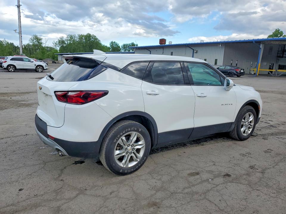 2019 Chevrolet Blazer VIN 3GNKBBRA3KS673619 COPART salvage auction — SIDE, NY - MV-907A SALVAGE CERTIFICATE, sold $3,200 on 2026-07-02 (photo 3)