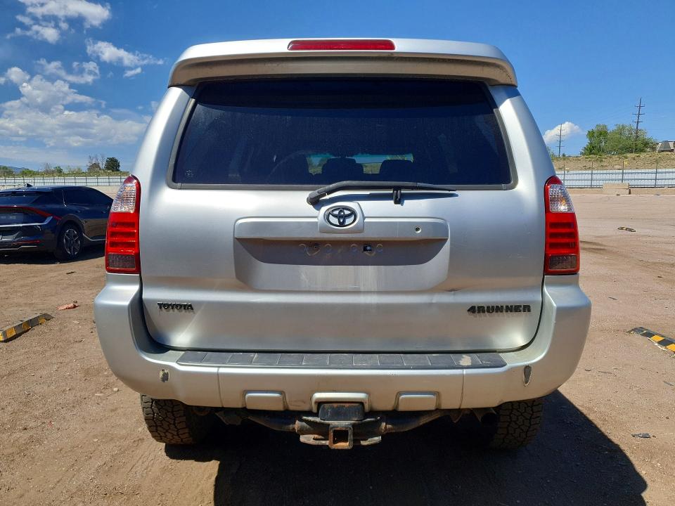 2006 Toyota 4runner VIN JTEBT17R068029370 COPART salvage auction — UNDERCARRIAGE, Me - Dis/Dlr/Exp Only Clean Title, sold $2,800 on 2026-07-29 (photo 6)