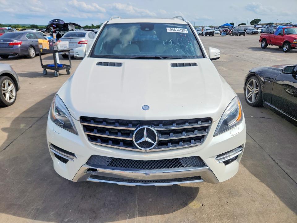 2013 Mercedes-benz M-klasse VIN 4JGDA7DB4DA100925 COPART salvage auction — NORMAL WEAR, Tx - Certificate Of Title, sold $7,800 on 2026-07-09 (photo 5)
