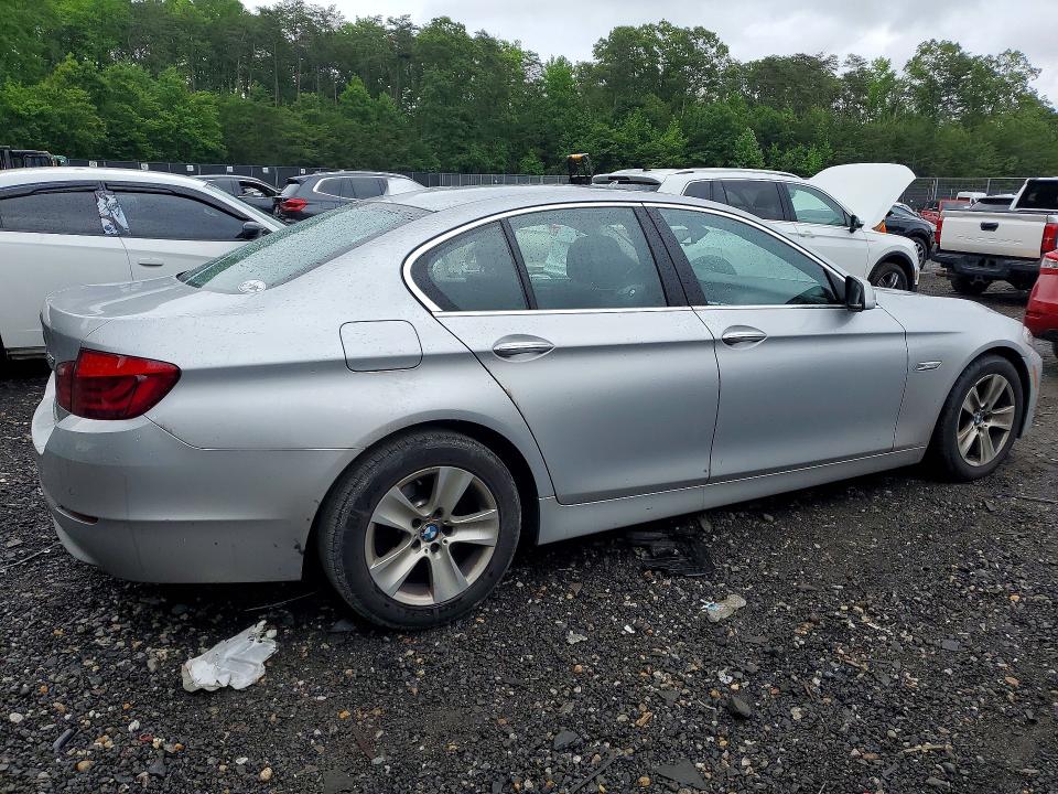 2013 BMW 5er VIN WBAXH5C5XDD112814 COPART salvage auction — SIDE, Md - Cert Of Salvage > 75% Damage, sold $2,250 on 2026-07-10 (photo 3)