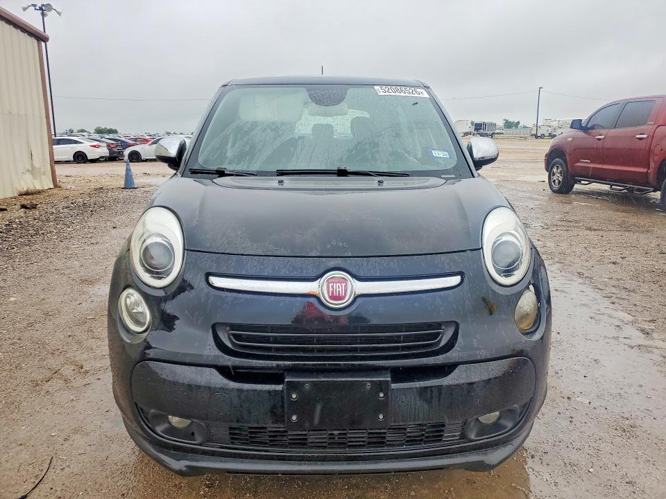 2014 Fiat 500 VIN ZFBCFACHXEZ013444 COPART salvage auction — NORMAL WEAR, Tx - Certificate Of Title, sold $300 on 2026-07-08 (photo 5)