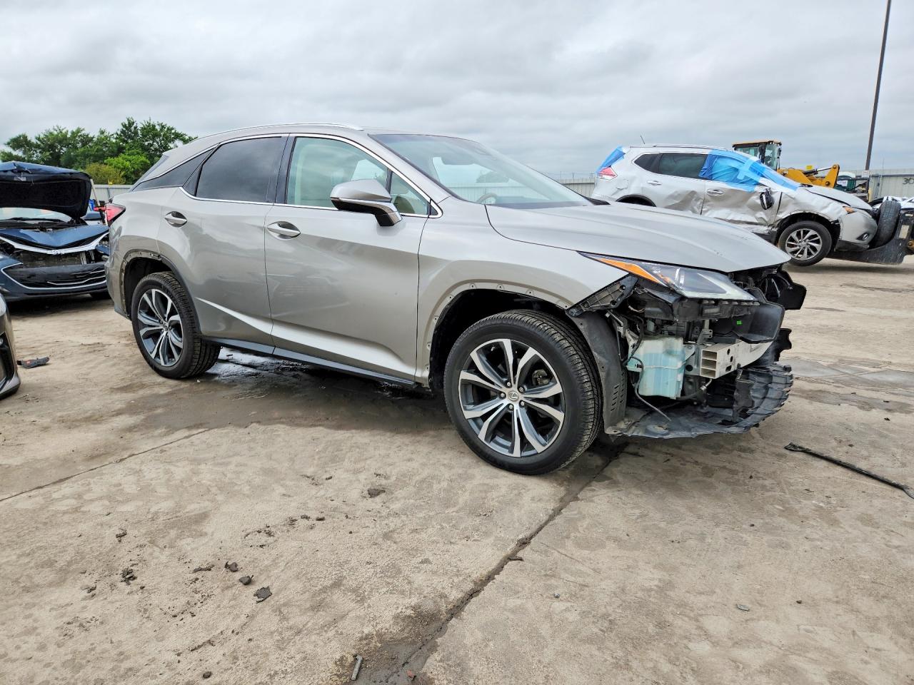 2017 Lexus RX 350 VIN 2T2ZZMCA7HC089264 COPART salvage auction — Side, TX - SALVAGE VEHICLE TITLE, sold $6,500 on 2026-07-09 (photo 4)