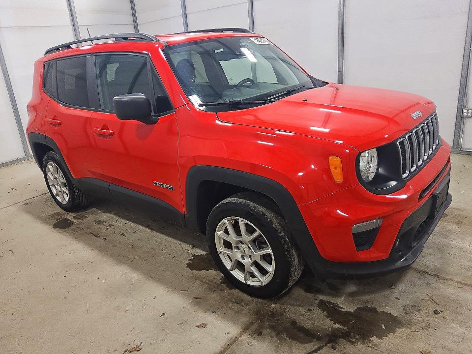 2022 Jeep Renegade VIN ZACNJDB16NPN50575 COPART salvage auction — MINOR DENT/SCRATCHES, In - Certificate Of Title, sold $11,400 on 2026-07-09 (photo 4)