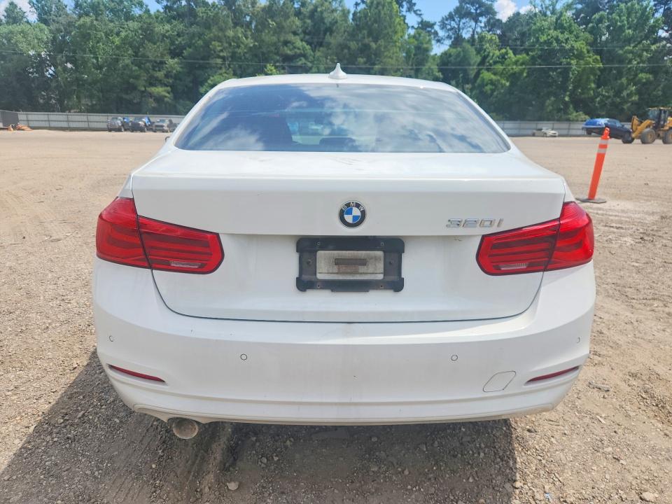 2017 BMW 3 series VIN WBA8E1G39HNU18904 COPART salvage auction — WATER/FLOOD, GA - CERT OF TITLE-SALVAGE, sold $1,350 on 2026-07-17 (photo 6)
