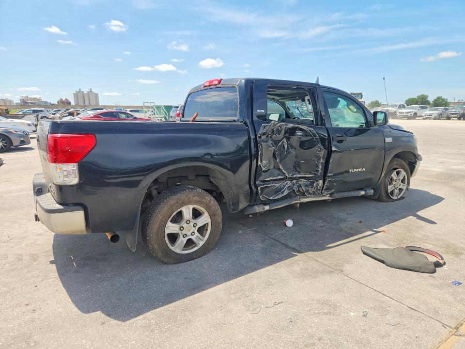 2011 Toyota Tundra VIN 5TFDW5F16BX188028 COPART salvage auction — FRONT END, Id - Salvage Certificate Of Title, sold $4,000 on 2026-07-22 (photo 3)