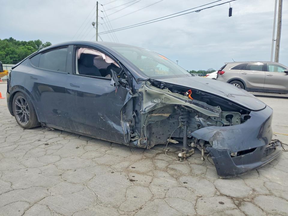 2025 Tesla VIN 7SAYGDEDXSA349611 COPART salvage auction — FRONT END, MS - CERT OF TITLE-SALVAGED, sold $6,900 on 2026-07-27 (photo 4)