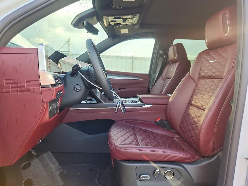 2026 Cadillac VIN 1GYS9FKL9TR162907 COPART salvage auction — VANDALISM, Tx - Certificate Of Title, sold $71,000 on 2026-07-03 (photo 7)