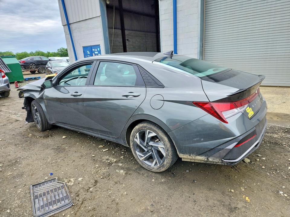 2025 Hyundai Elantra VIN KMHLM4DG2SU992908 COPART salvage auction — FRONT END, Id - Salvage Certificate Of Title, sold $3,400 on 2026-07-27 (photo 2)