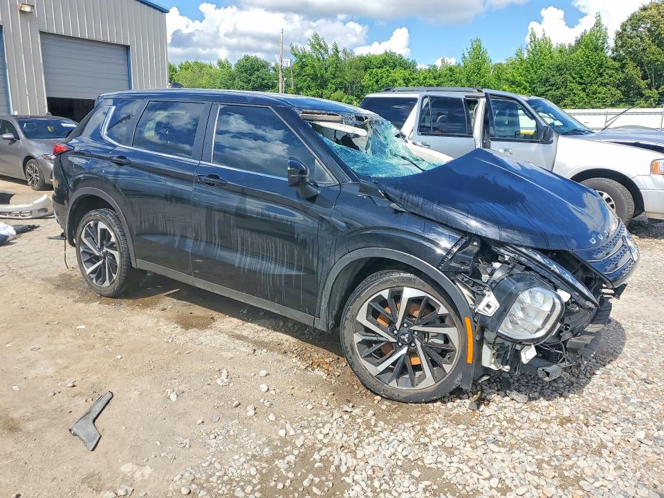 2022 Mitsubishi Outlander VIN JA4J4UA8XNZ064788 COPART salvage auction — ALL OVER, TN - CERTIFICATE OF TITLE, sold $175 on 2026-07-23 (photo 4)