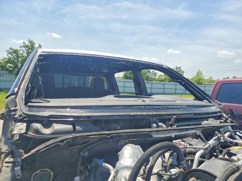 2024 Gmc VIN 1GT49YEY5RF230146 COPART salvage auction — STRIPPED, TX - NONREPAIRABLE TITLE, sold $21,200 on 2026-08-20 (photo 9)