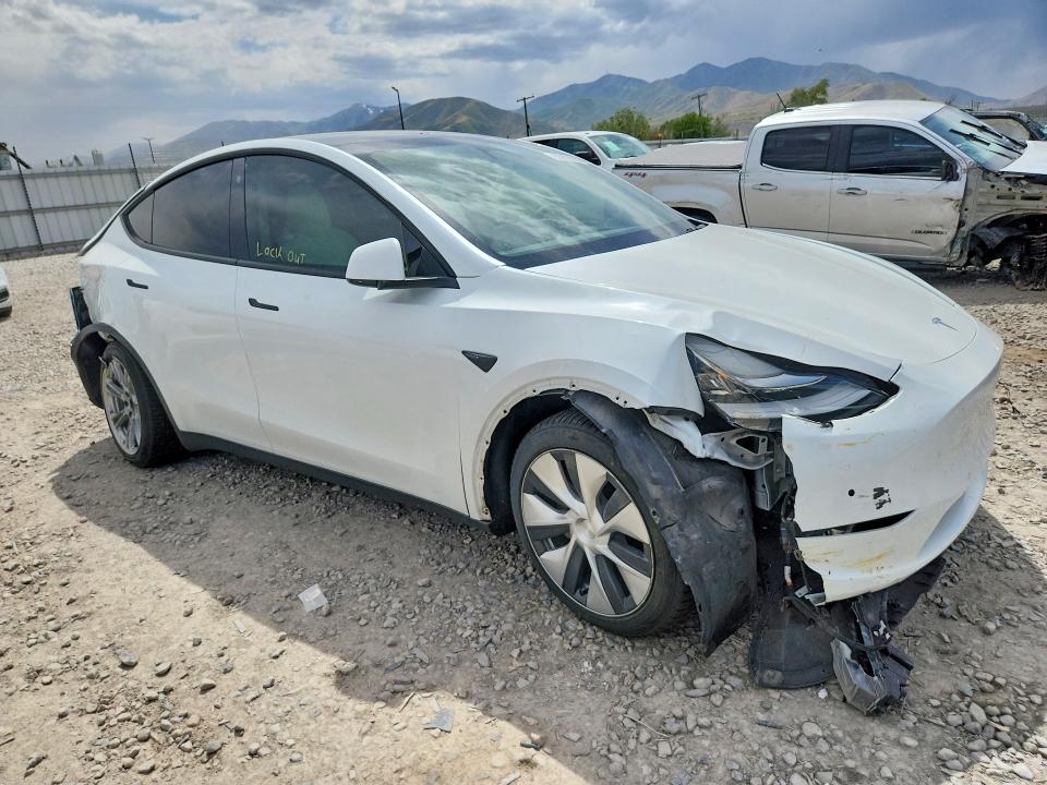 2022 Tesla VIN 7SAYGDEE8NF369792 COPART salvage auction — REAR END, Ut - Salvage Certificate, sold $7,200 on 2026-07-24 (photo 4)