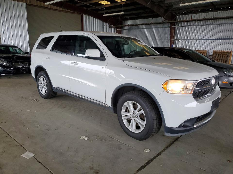 2013 Dodge Durango VIN 1C4RDHAG2DC668375 COPART salvage auction — MINOR DENT/SCRATCHES, Ca - Dis/Dlr/Exp Only Clean Title, sold $2,000 on 2026-07-02 (photo 4)