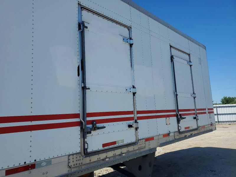2013 Utility trailer VIN 1UYVS253XDM510306 COPART salvage auction — MINOR DENT/SCRATCHES, IL - CERTIFICATE OF TITLE, sold $2,100 on 2026-07-07 (photo 5)