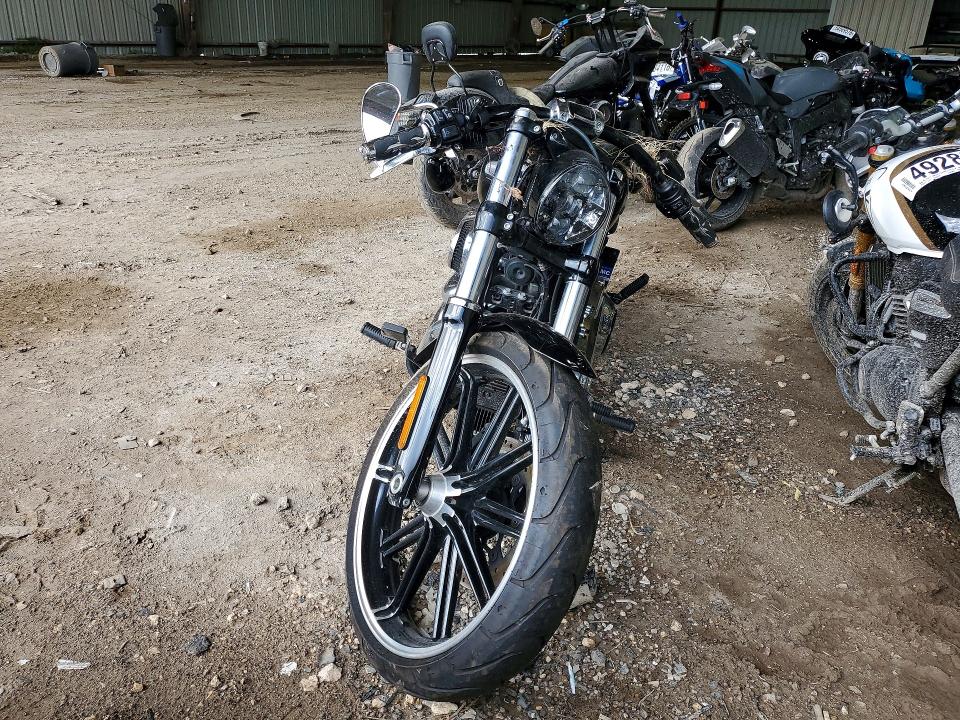 2019 Harley-davidson Breakout VIN 1HD1YHK23KB029332 COPART salvage auction — SIDE, TX - SALVAGE VEHICLE TITLE, sold $6,700 on 2026-07-02 (photo 2)