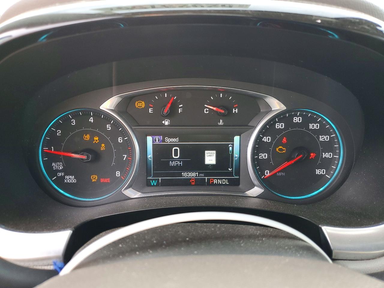 2018 Chevrolet Traverse VIN 1GNEVJKW0JJ233636 COPART salvage auction — Front End, IL - SALVAGE CERTIFICATE, sold $2,150 on 2026-07-02 (photo 9)