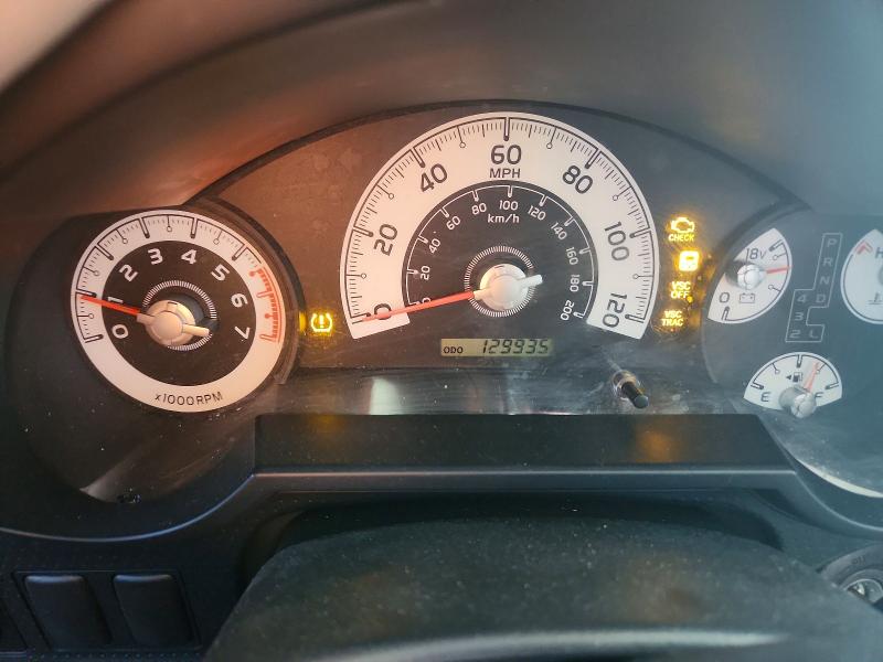 2008 Toyota Fj cruiser VIN JTEBU11F68K034896 COPART salvage auction — REAR END, Oh - Cert Of Title-Salvage, sold $3,900 on 2026-07-31 (photo 8)