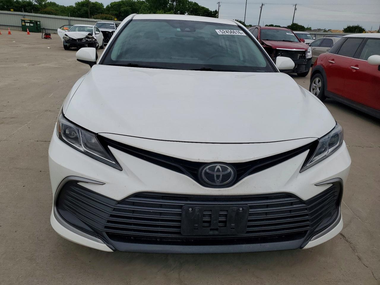2023 Toyota Camry VIN 4T1C11AKXPU120094 COPART salvage auction — Hail, TX - SALVAGE VEHICLE TITLE, sold $10,100 on 2026-07-02 (photo 5)