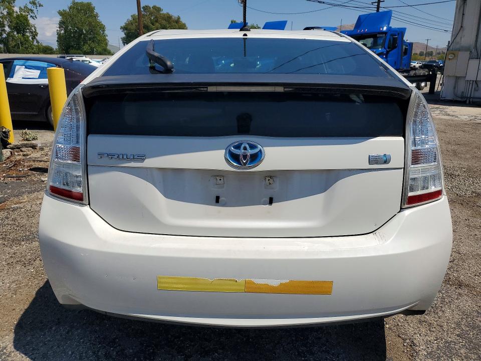 2010 Toyota Prius VIN JTDKN3DU2A0084249 COPART salvage auction — MINOR DENT/SCRATCHES, CA - DIS/DLR/EXP ONLY CLEAN TITLE, sold $850 on 2026-07-09 (photo 6)