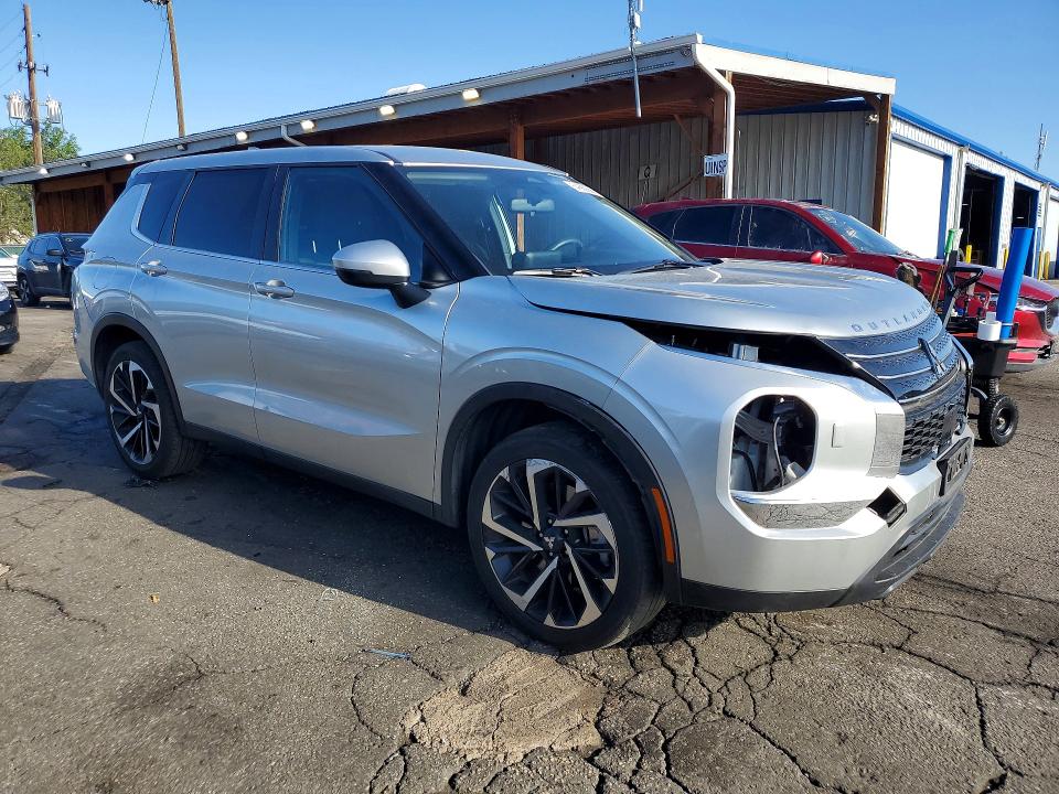 2022 Mitsubishi VIN JA4J4TA86NZ015369 COPART salvage auction — FRONT END, CO - SALVAGE TITLE (P), sold $1,600 on 2026-07-28 (photo 4)