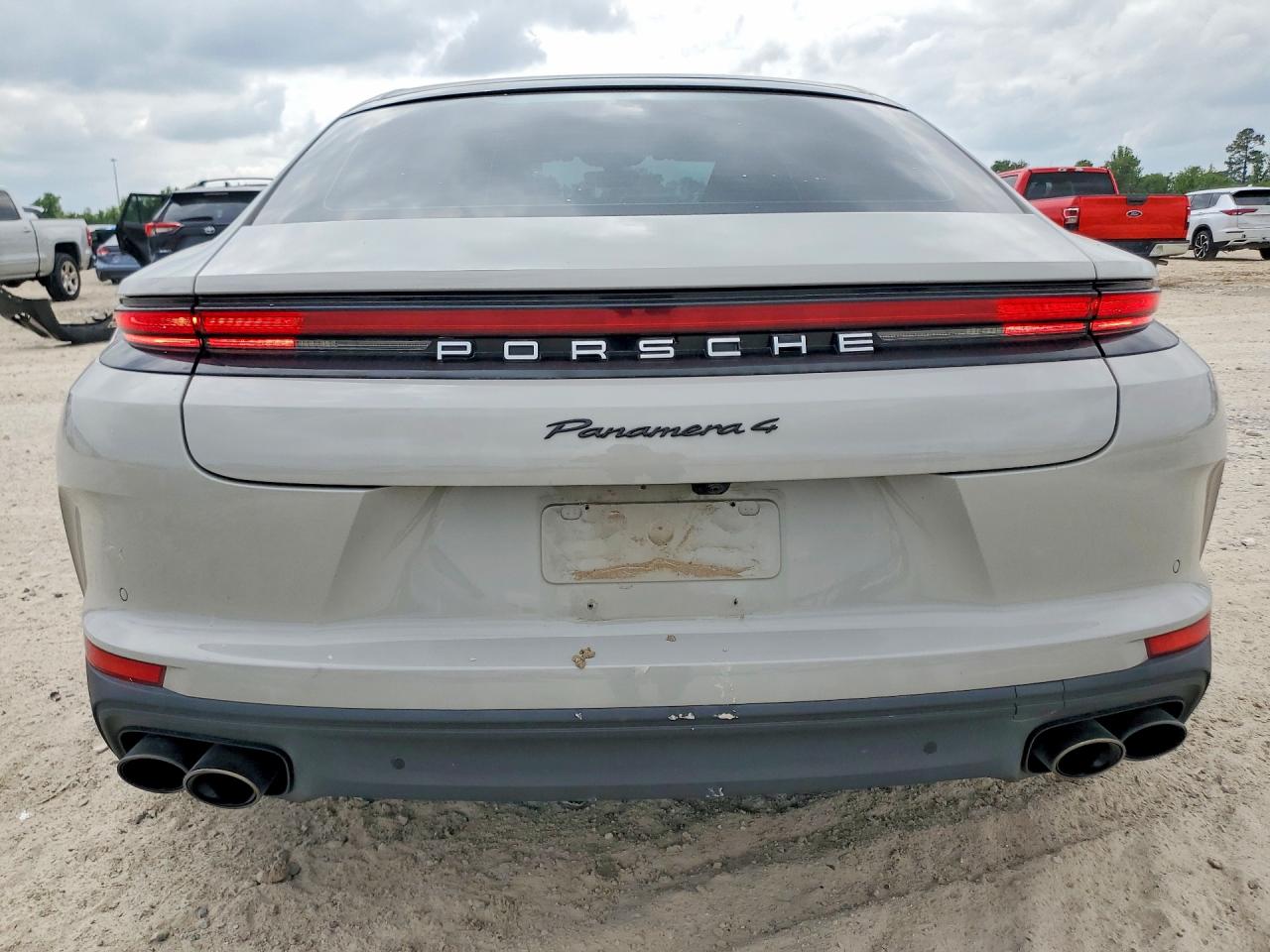 2025 Porsche Panamera VIN WP0AA2YAXSL006870 COPART salvage auction — Side, TX - SALVAGE VEHICLE TITLE, sold $51,000 on 2026-07-07 (photo 6)