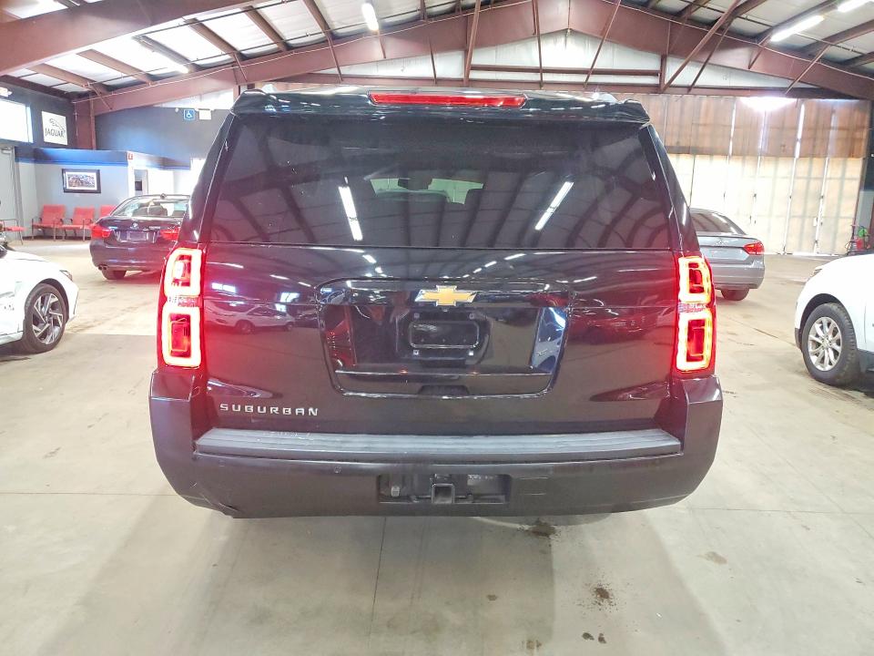2019 Chevrolet Suburban VIN 1GNSKHKC1KR345696 COPART salvage auction — MINOR DENT/SCRATCHES, MA - CERTIFICATE OF TITLE (P), sold $7,300 on 2026-07-30 (photo 6)