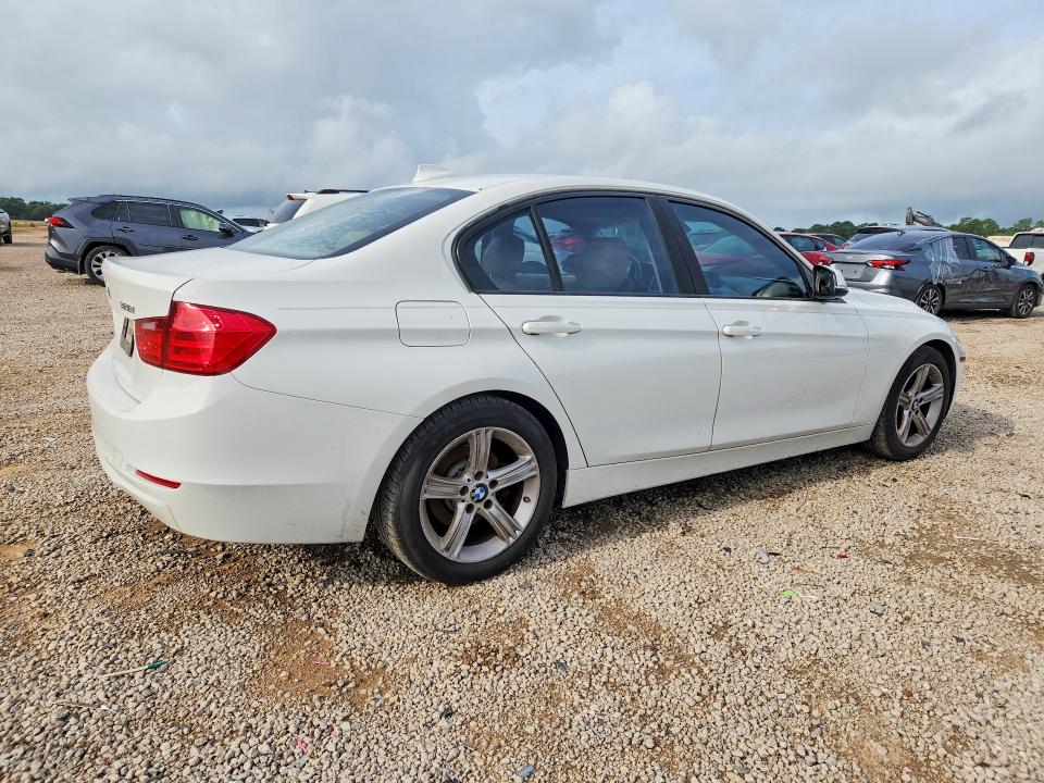 2015 BMW VIN WBA3A5C58FP605458 COPART salvage auction — MECHANICAL, Al - Cert Of Title-Salvage Title, sold $350 on 2026-07-07 (photo 3)