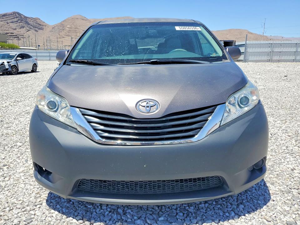 2013 Toyota VIN 5TDKK3DC5DS312827 COPART salvage auction — SIDE, Nv - Salvage Title, sold $1,750 on 2026-07-13 (photo 5)