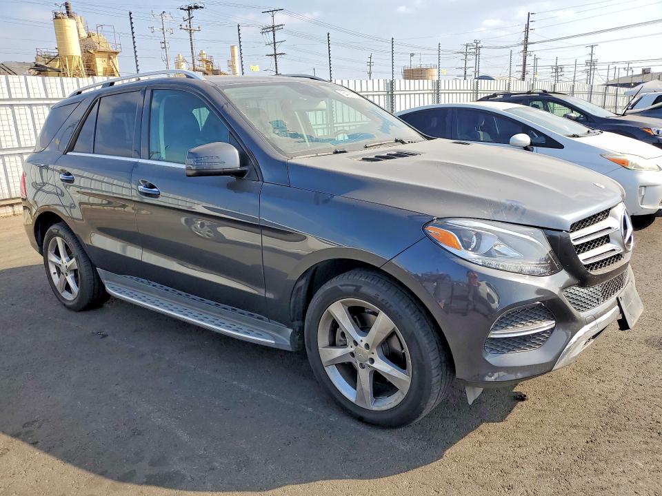 2016 Mercedes-benz Gle VIN 4JGDA5JB6GA684807 COPART salvage auction — MINOR DENT/SCRATCHES, Ca - Certificate Of Title (P), sold $8,400 on 2026-07-29 (photo 4)
