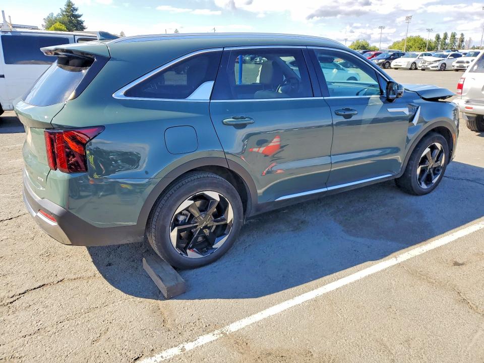 2025 Kia Sorento VIN KNDRJDJH6S5301491 COPART salvage auction — FRONT END, Ca - Salvage Certificate, sold $14,200 on 2026-07-10 (photo 3)