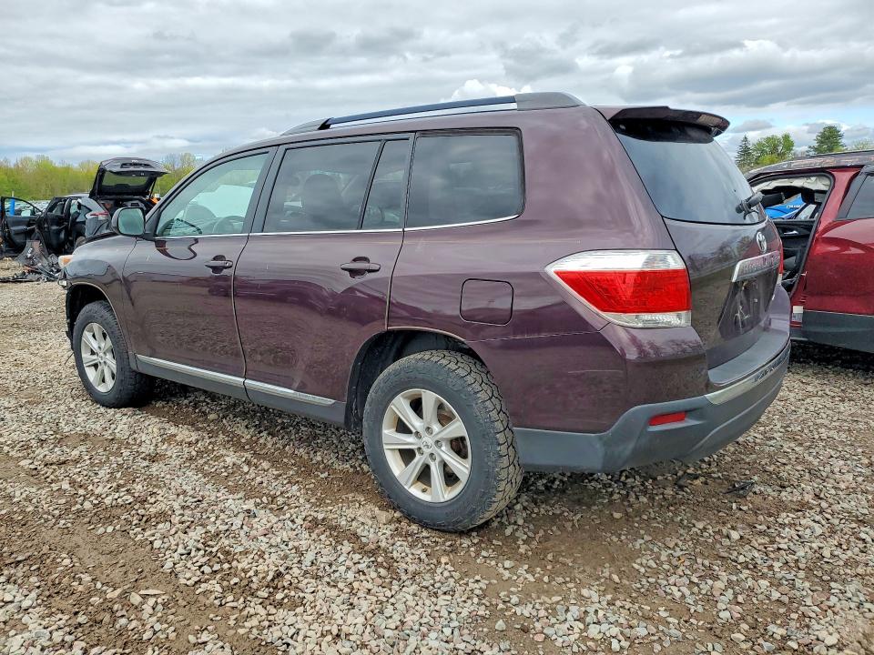 2011 Toyota Highlander VIN 5TDBK3EH2BS063474 COPART salvage auction — FRONT END, NY - MV-907A DISM-UNSATISFIED LIEN, sold $300 on 2026-07-22 (photo 2)