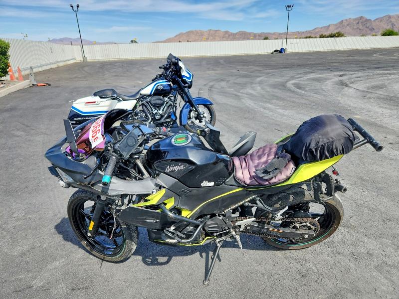 2018 Kawasaki Ex VIN JKAEXKG18JDA03621 COPART salvage auction — SIDE, Nv - Salvage Title, sold $400 on 2026-07-16 (photo 3)