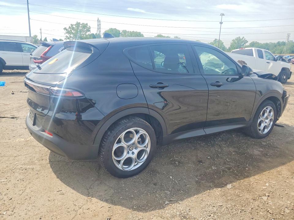 2024 Alfa romeo Tonale VIN ZASPATAW0R3077418 COPART salvage auction — FRONT END, Mi - Cert Of Title-Salvage Vehicle, sold $300 on 2026-07-28 (photo 3)