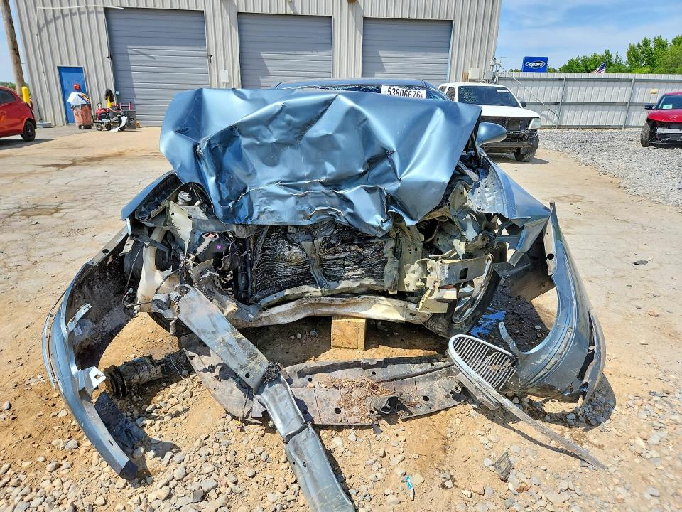 2006 Buick Lacrosse VIN 2G4WD582061257587 COPART salvage auction — FRONT END, Tn - Salvage Certificate, sold $40 on 2026-07-09 (photo 5)