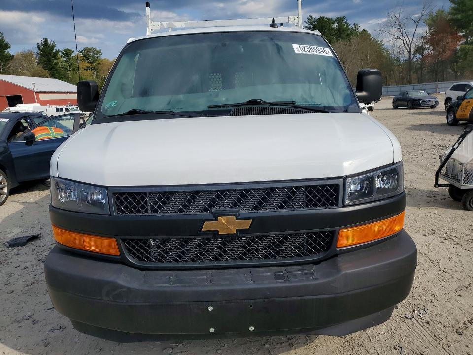 2020 Chevrolet Express VIN 1GCWGAFP8L1275212 COPART salvage auction — MINOR DENT/SCRATCHES, Ma - Cert Of Title-Salvage, sold $3,150 on 2026-07-02 (photo 5)