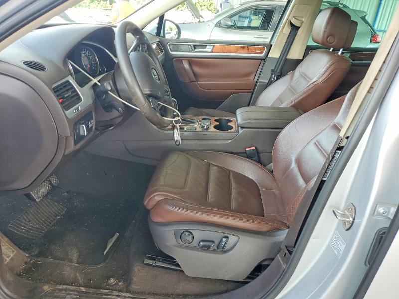 2012 Volkswagen Touareg VIN WVGFK9BP6CD005330 COPART salvage auction — MINOR DENT/SCRATCHES, Ga - Certificate Of Title (P), sold $3,050 on 2026-07-14 (photo 7)