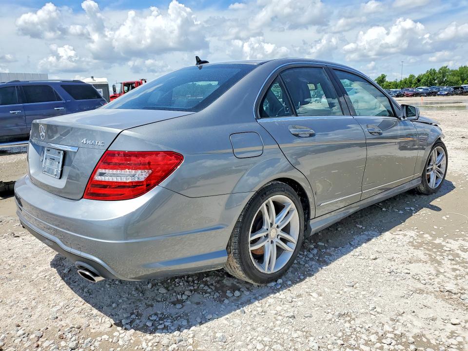 2012 Mercedes-benz C-klasse VIN WDDGF8BB0CR213580 COPART salvage auction — FRONT END, Tx - Certificate Of Title, sold $2,250 on 2026-07-02 (photo 3)