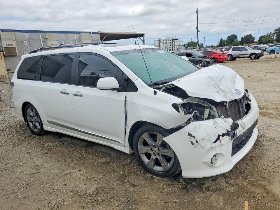 2014 Toyota Sienna VIN 5TDXK3DC8ES460543 COPART salvage auction — FRONT END, Ca - Salvage Certificate, sold $2,600 on 2026-07-02 (photo 4)