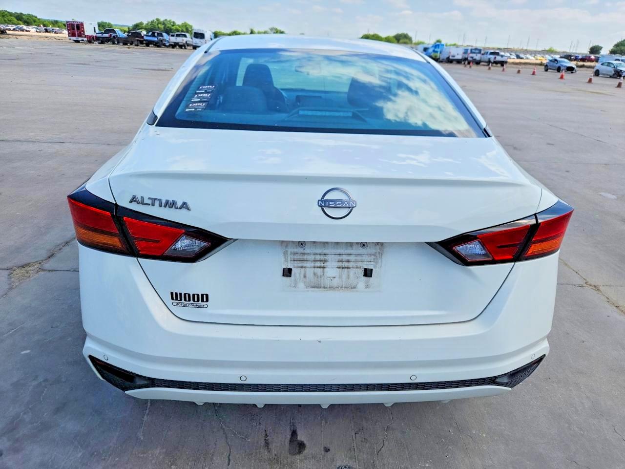 2023 Nissan Altima VIN 1N4BL4BV5PN414006 COPART salvage auction — Hail, Ct - Clean Title, sold $9,200 on 2026-07-09 (photo 6)