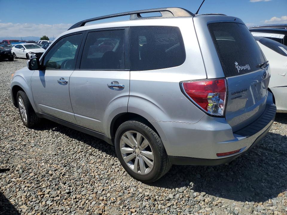 2011 Subaru Forester VIN JF2SHBEC7BH762036 COPART salvage auction — SIDE, Co - Salvage Title, sold $425 on 2026-07-28 (photo 2)