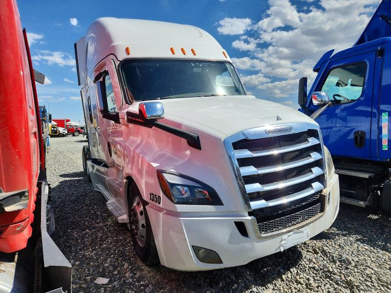 2021 Freightliner Cascadia VIN 3AKJHHDR1MSMA6399 COPART salvage auction — FRAME DAMAGE, CO - PUBLIC - SALVAGE TITLE, sold $5,000 on 2026-07-30 (photo 1)