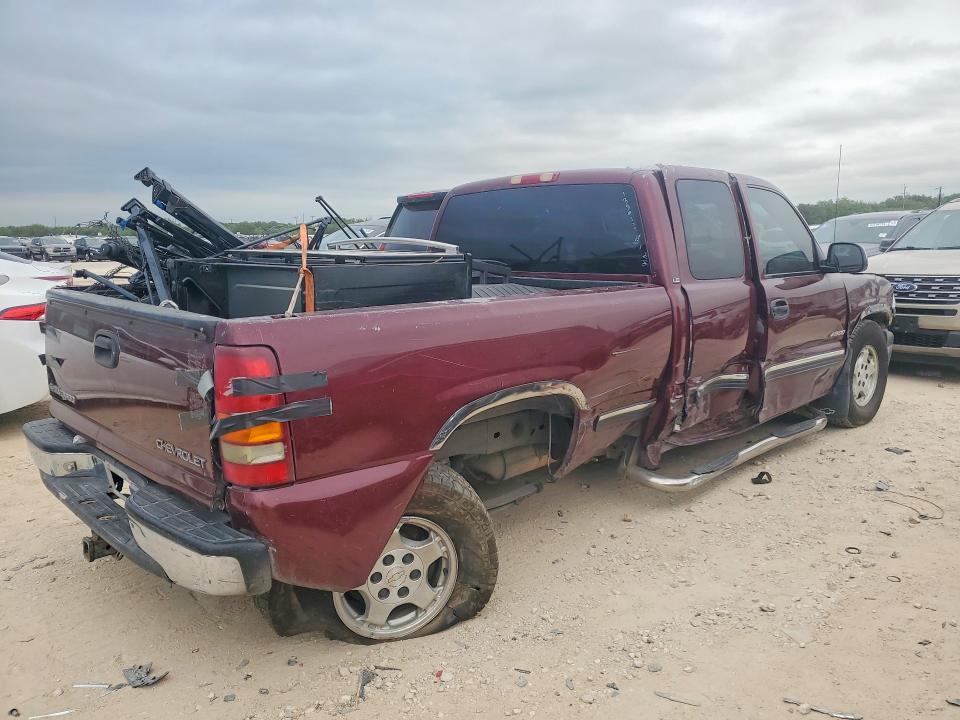 2001 Chevrolet Silverado 1500 VIN 2GCEC19T911301498 COPART salvage auction — SIDE, Tx - Salvage Vehicle Title, sold $900 on 2026-07-02 (photo 3)