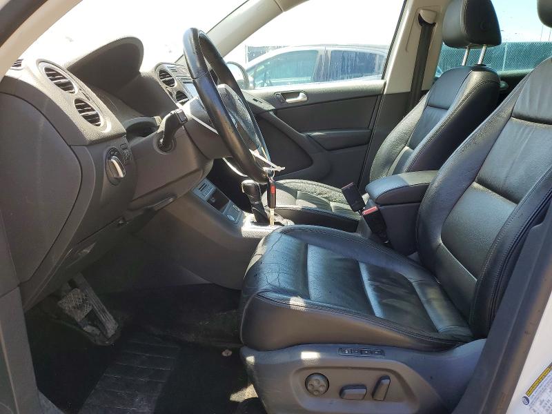 2017 Volkswagen Tiguan VIN WVGUV7AX6HW507206 COPART salvage auction — WATER/FLOOD, Mi - Cert Of Title-Flood Vehicle, sold $1,700 on 2026-08-03 (photo 7)