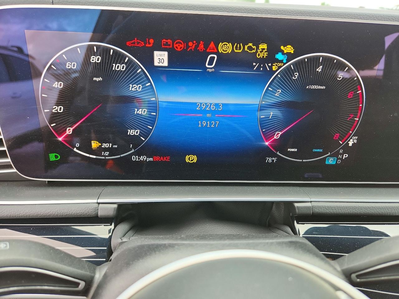 2025 Mercedes-Benz GLE-Class VIN 4JGFD5KB8SB420912 COPART salvage auction — Side, KY - CERT OF TITLE-SALVAGE, sold $56,000 on 2026-07-09 (photo 9)