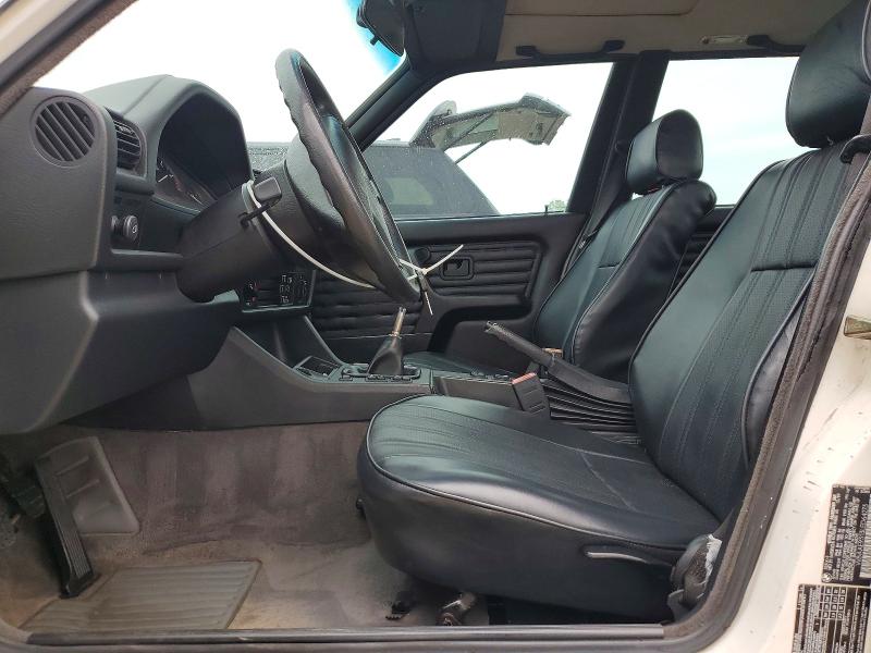 1990 BMW 3er VIN WBAAE9313LED64273 COPART salvage auction — ENGINE BURN, Il - Salvage Certificate, sold $2,100 on 2026-07-08 (photo 7)