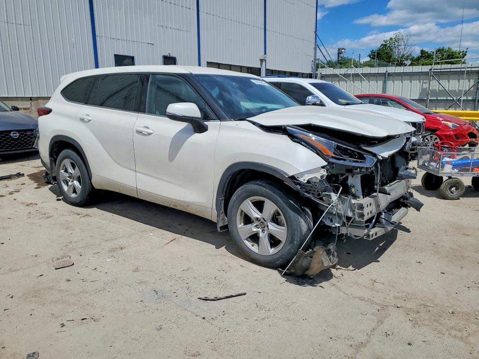 2021 Toyota VIN 5TDBZRBH3MS535526 COPART salvage auction — FRONT END, Ky - Cert Of Title-Salvage, sold $6,100 on 2026-07-22 (photo 4)
