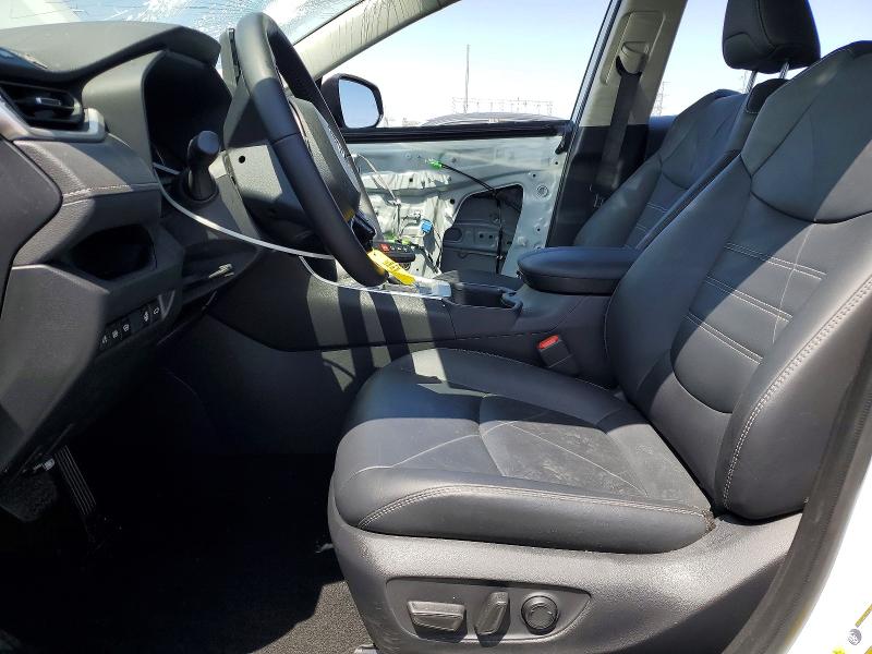 2025 Toyota VIN JTMC1RFV0SJ036334 COPART salvage auction — VANDALISM, CA - SALVAGE CERTIFICATE, sold $12,100 on 2026-07-31 (photo 7)