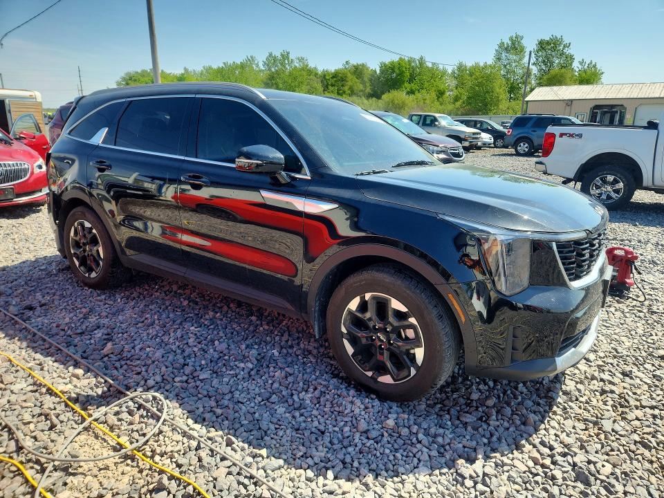 2025 Kia Sorento VIN 5XYRL4JC5SG370078 COPART salvage auction — REAR END, Il - Salvage Certificate, sold $60 on 2026-07-27 (photo 4)